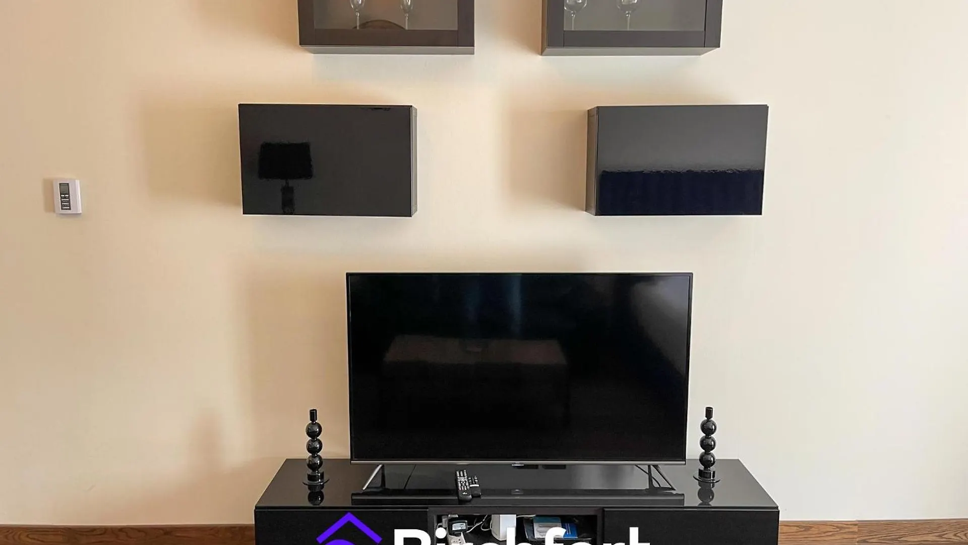 Birchfort - High Quality Spacious Studio Dubai 0*,  United Arab Emirates